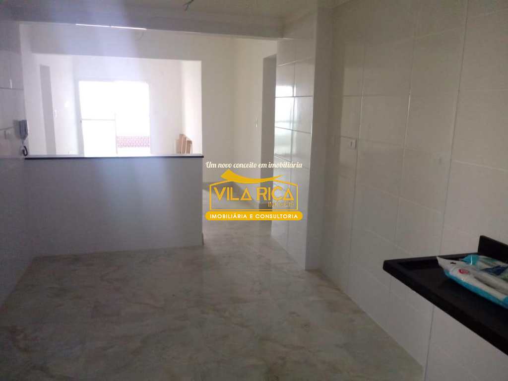 Apartamento em Mongaguá, no bairro Jardim Luciana