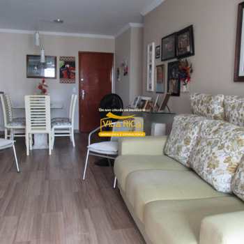 Apartamento em Praia Grande, bairro Guilhermina