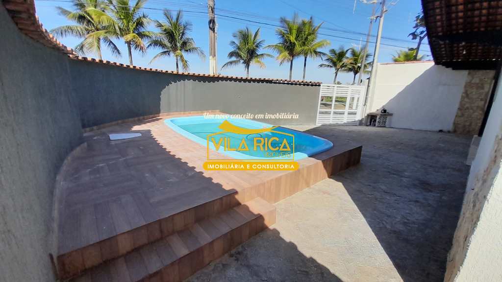 Casa em Praia Grande, no bairro Real