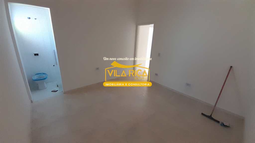 Casa em Praia Grande, no bairro Real