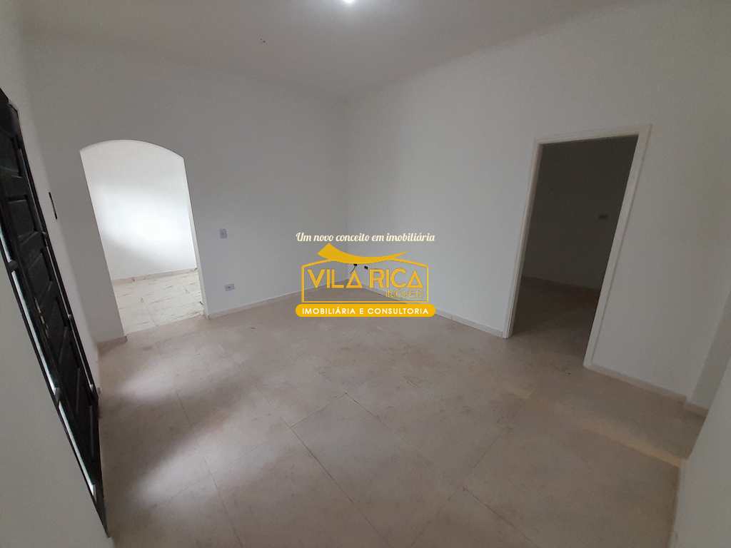 Casa em Praia Grande, no bairro Real