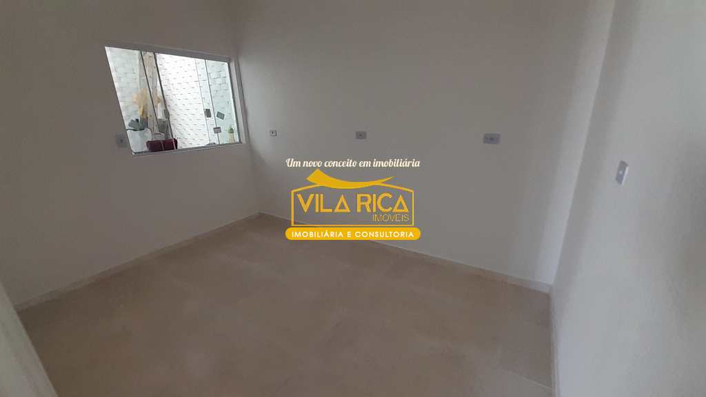 Casa em Praia Grande, no bairro Real