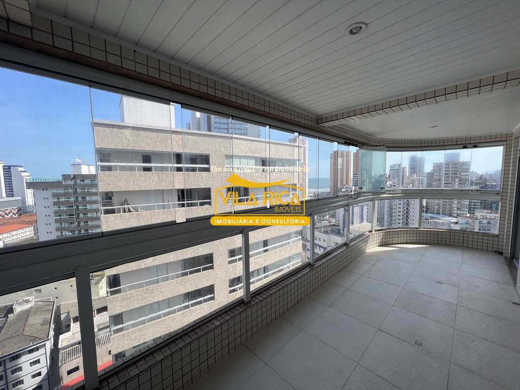 Apartamento em Praia Grande, no bairro Boqueirão