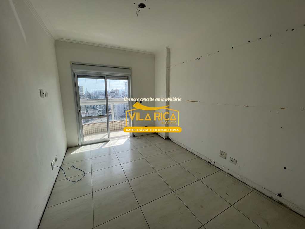 Apartamento em Praia Grande, no bairro Boqueirão