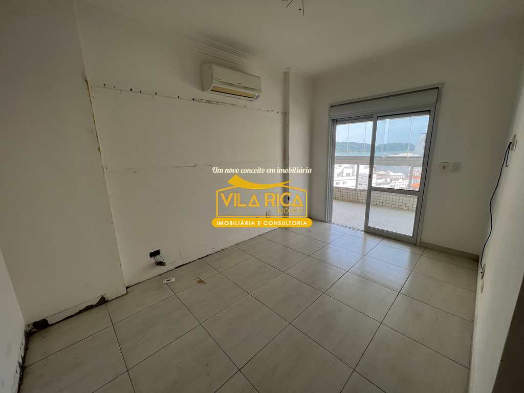 Apartamento em Praia Grande, no bairro Boqueirão