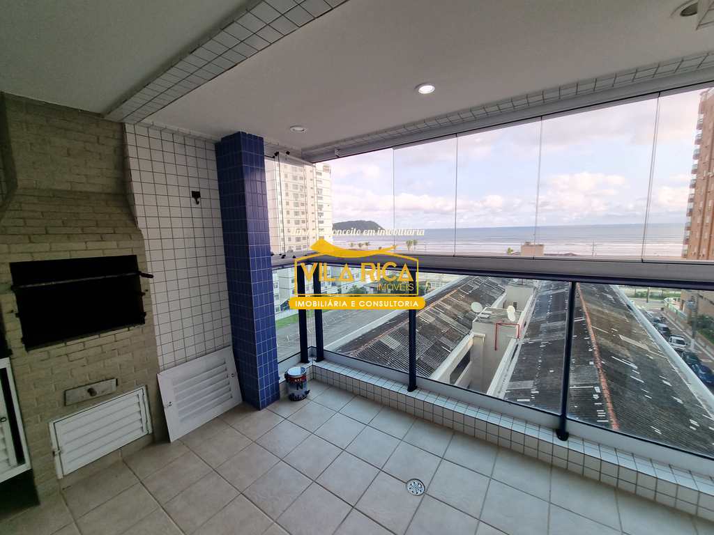 Apartamento em Praia Grande, no bairro Boqueirão