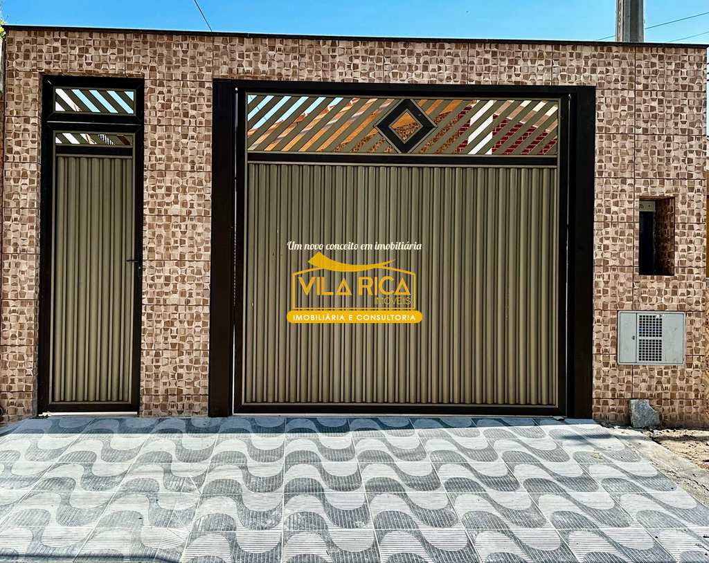 Casa em Praia Grande, no bairro Caiçara