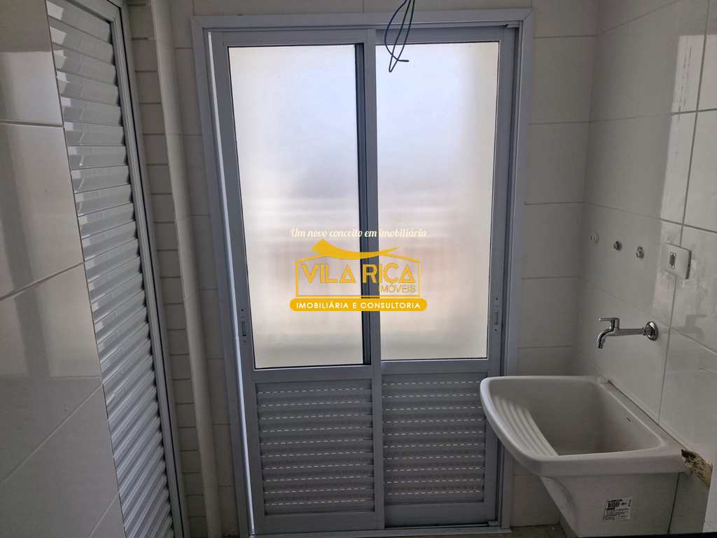 Apartamento em Praia Grande, no bairro Caiçara