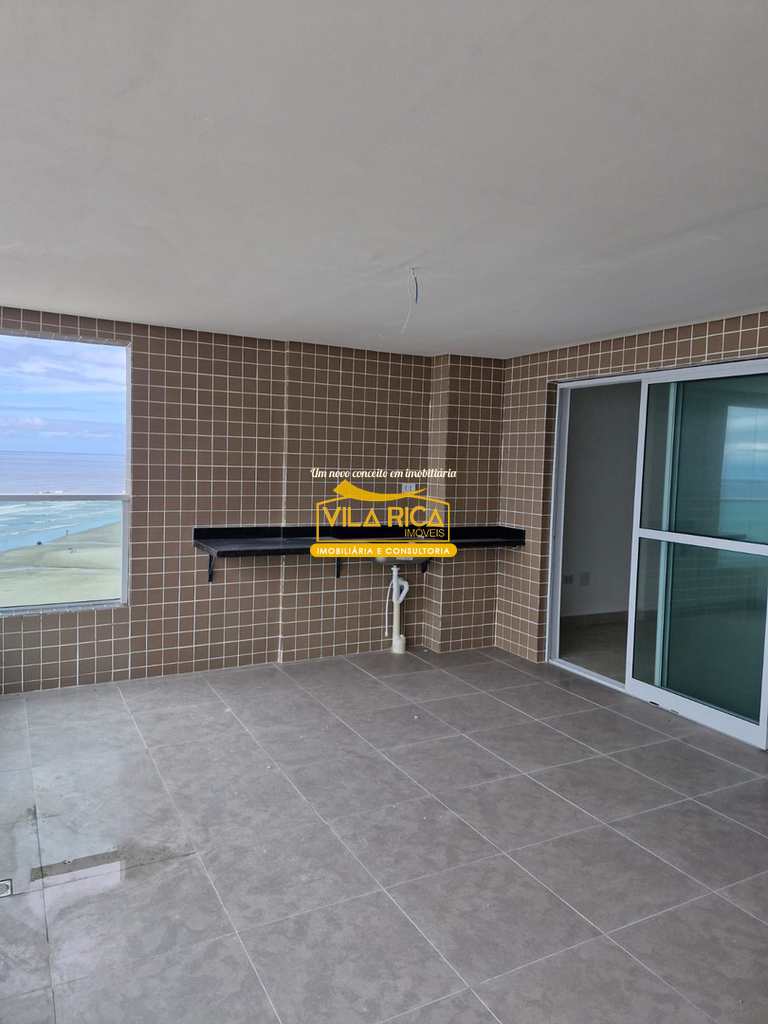 Apartamento em Praia Grande, no bairro Real