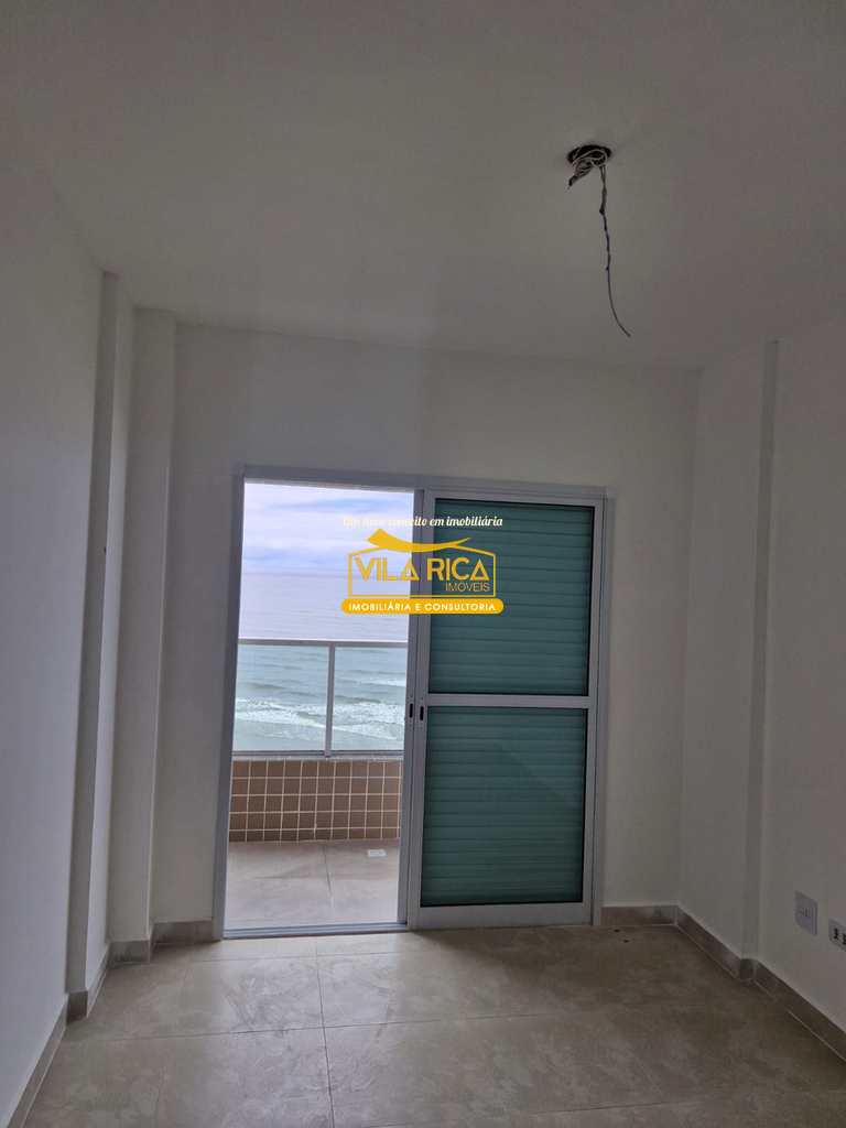 Apartamento em Praia Grande, no bairro Real
