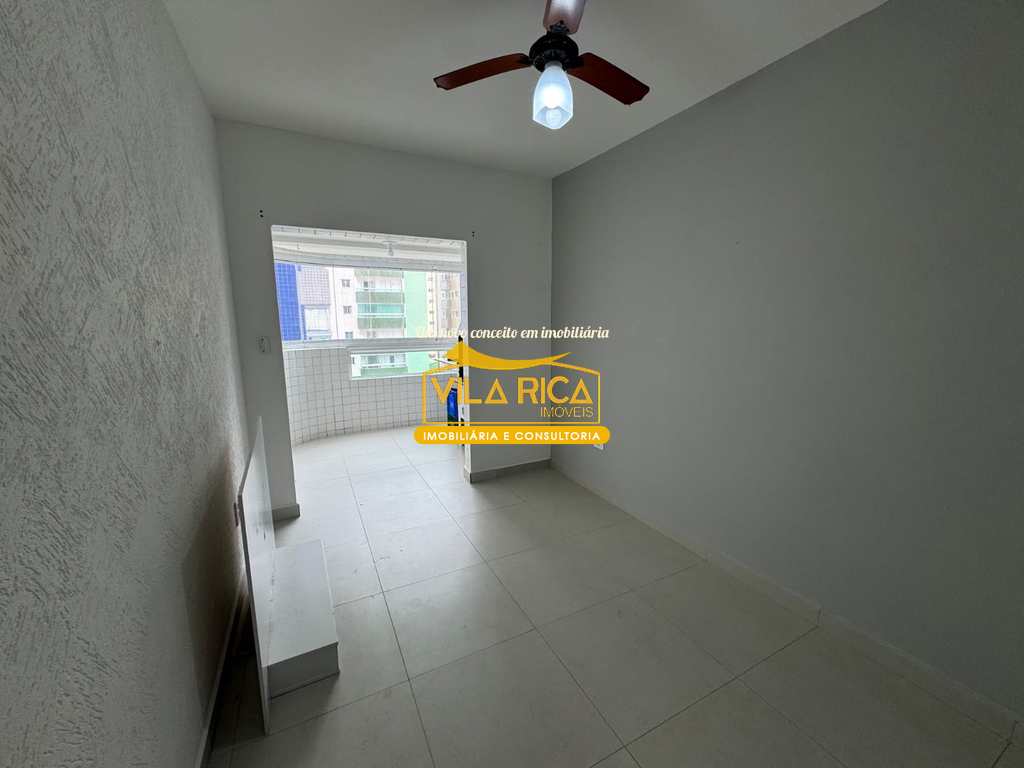 Apartamento em Praia Grande, no bairro Maracanã