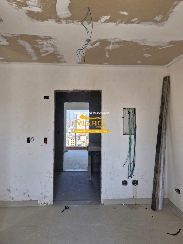 Apartamento em Praia Grande, no bairro Boqueirão