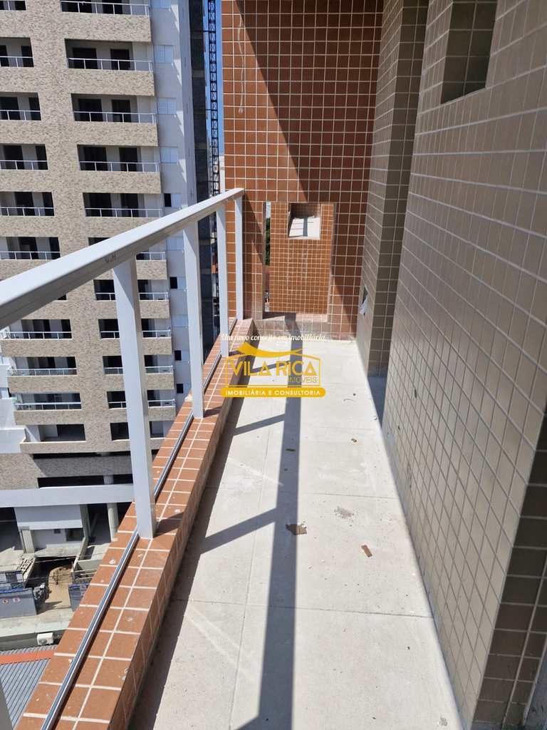 Apartamento em Praia Grande, no bairro Boqueirão