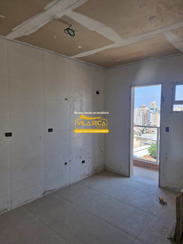 Apartamento em Praia Grande, no bairro Boqueirão