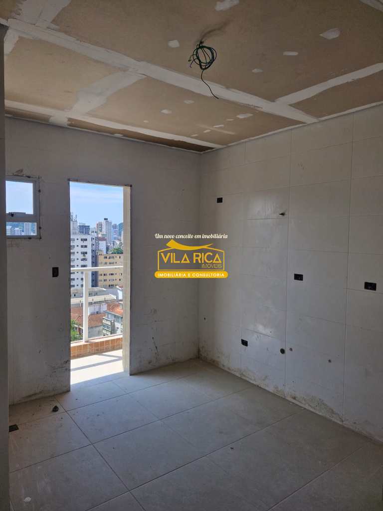 Apartamento em Praia Grande, no bairro Boqueirão