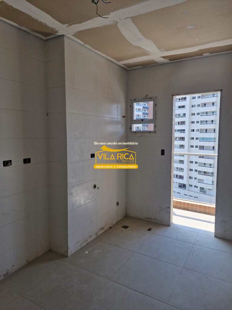 Apartamento em Praia Grande, no bairro Boqueirão