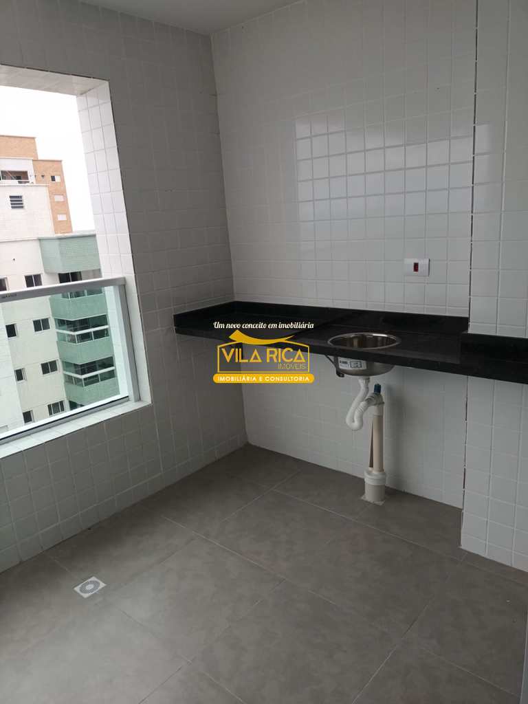 Apartamento em Mongaguá, no bairro Vila Dinapolis