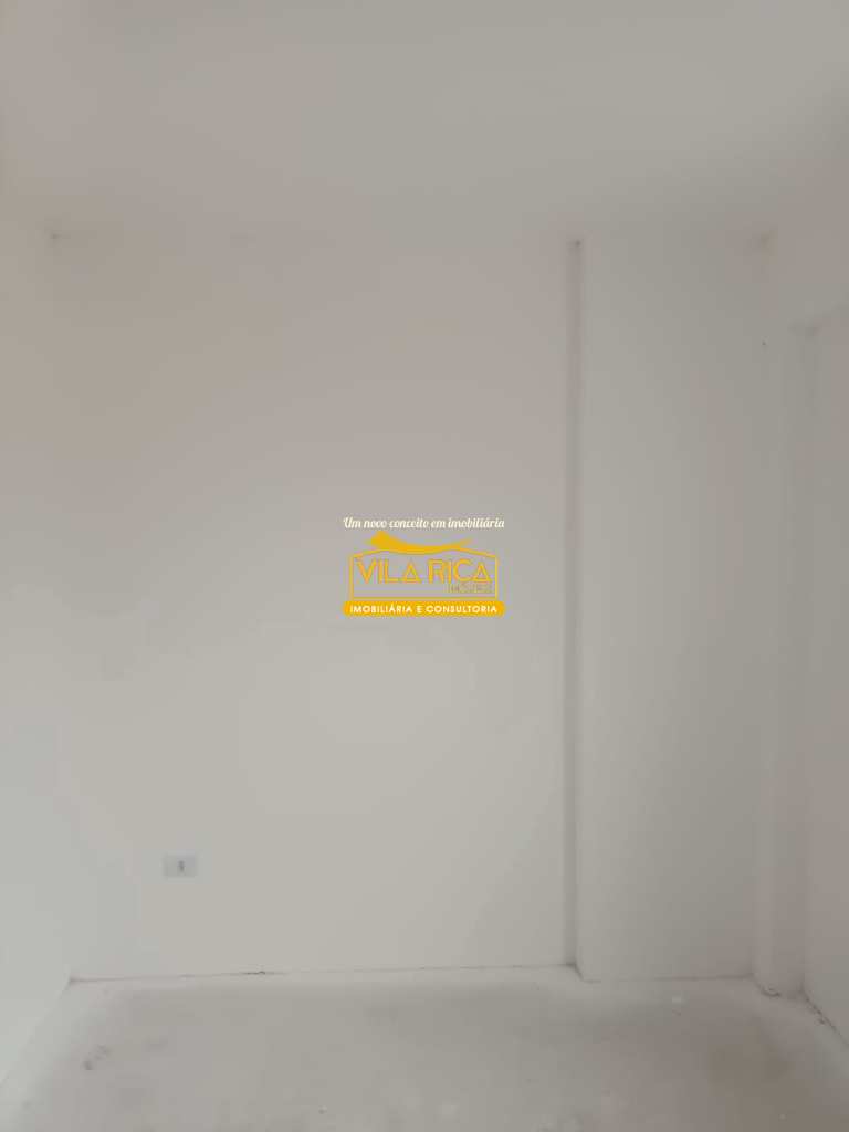 Apartamento em Mongaguá, no bairro Vila Dinapolis