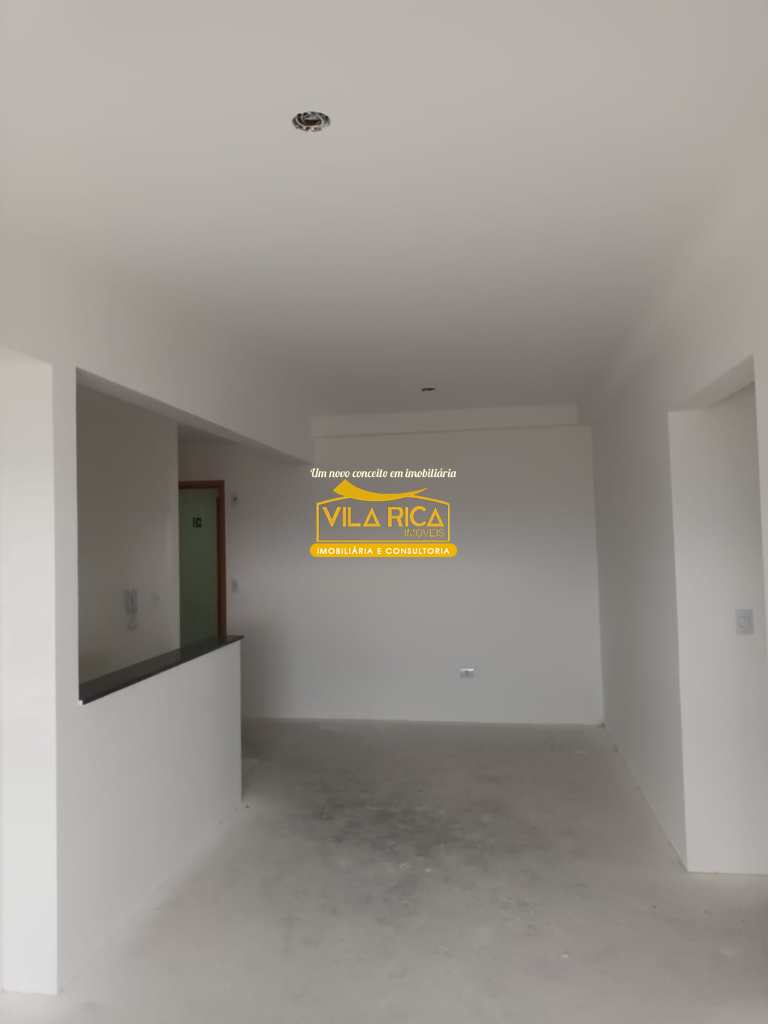 Apartamento em Mongaguá, no bairro Vila Dinapolis