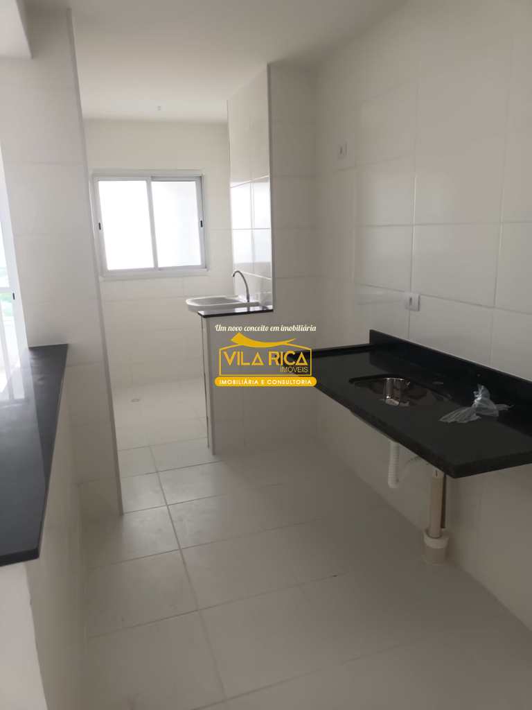 Apartamento em Mongaguá, no bairro Vila Dinapolis
