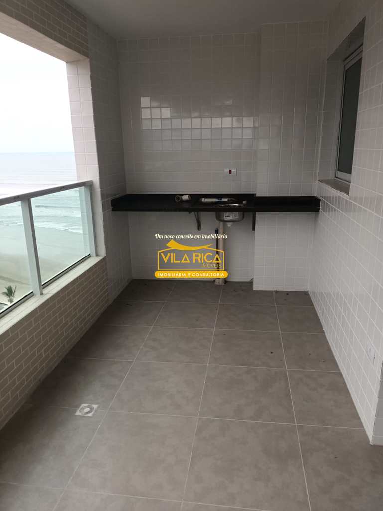 Apartamento em Mongaguá, no bairro Vila Dinapolis