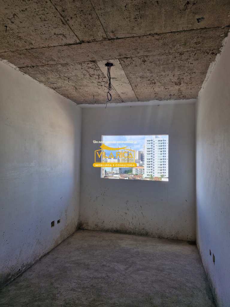 Apartamento em Praia Grande, no bairro Caiçara