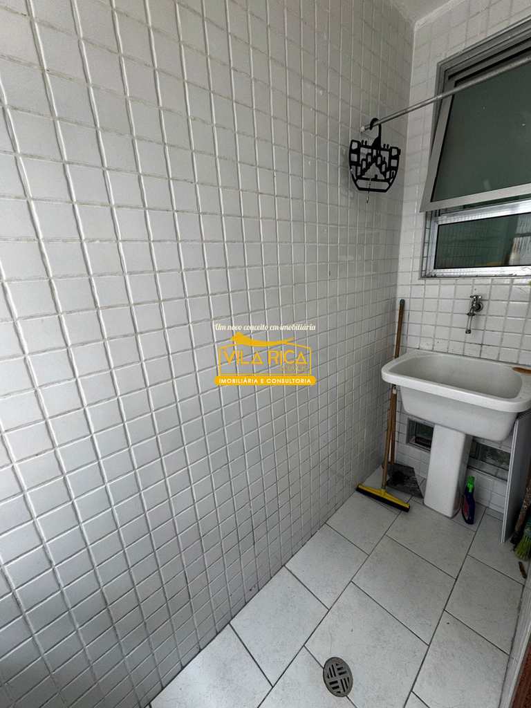 Apartamento em Praia Grande, no bairro Canto do Forte