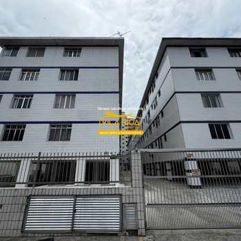 Apartamento em Praia Grande, bairro Canto do Forte