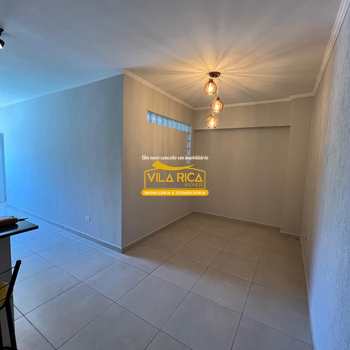 Kitnet em Praia Grande, bairro Boqueirão