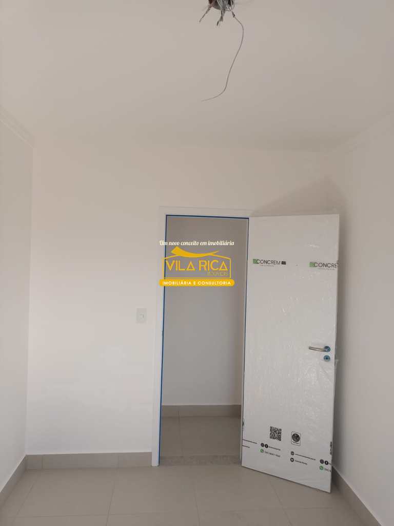 Apartamento em Praia Grande, no bairro Real