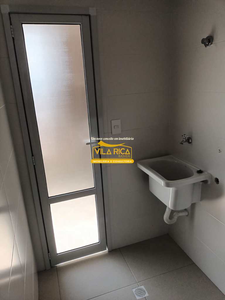 Apartamento em Praia Grande, no bairro Real