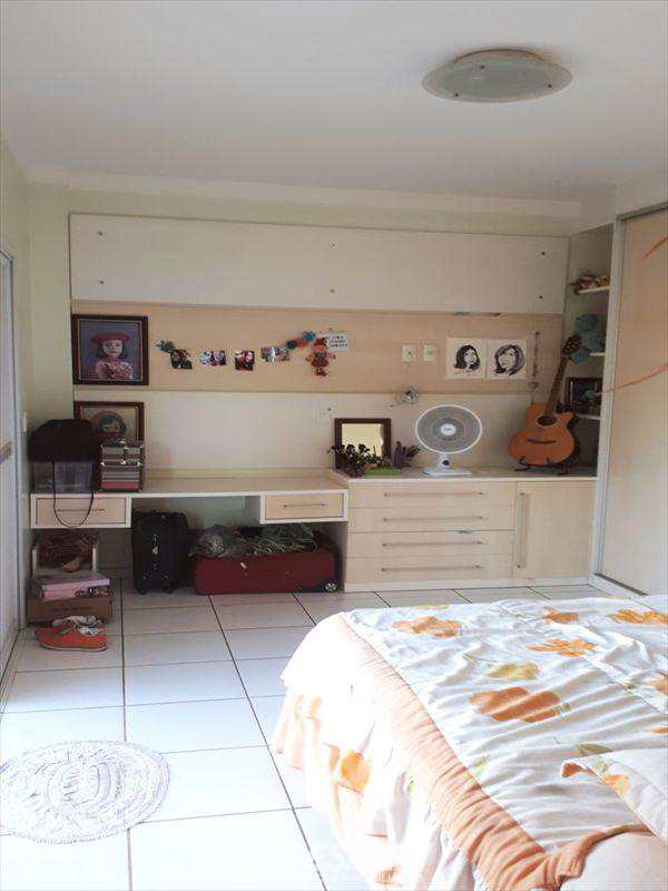 Casa em Bauru, no bairro Centro