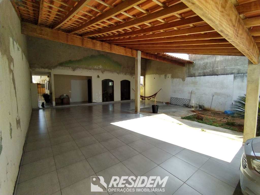 Casa em Bauru, no bairro Vila Pacífico II