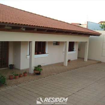Casa em Bauru, bairro Vila Coralina