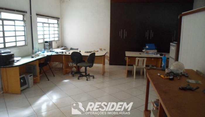 Armazém ou Barracão, código 99403200 em Bauru, bairro Tangarás