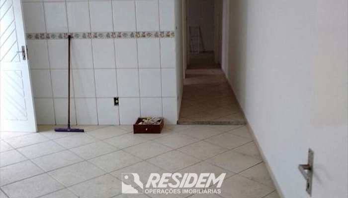 Casa, código 10234100 em Bauru, bairro Vila Falcão