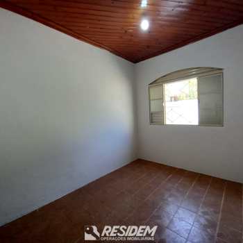 Casa em Bauru, bairro Geisel
