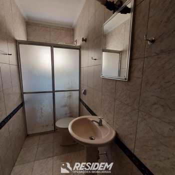 Apartamento em Bauru, bairro Centro