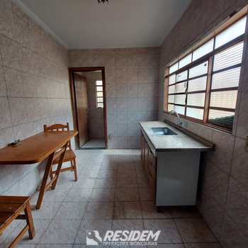Apartamento em Bauru, bairro Centro