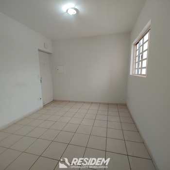 Apartamento em Bauru, bairro Vila Souto