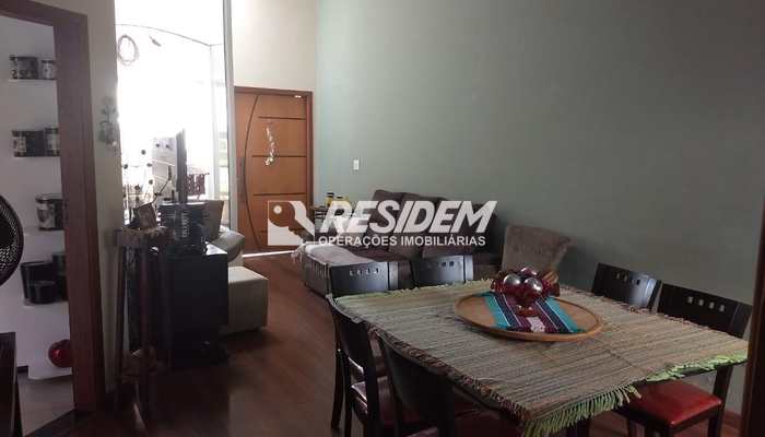 Casa, código 99522413 em Bauru, bairro Vila Jardim Celina