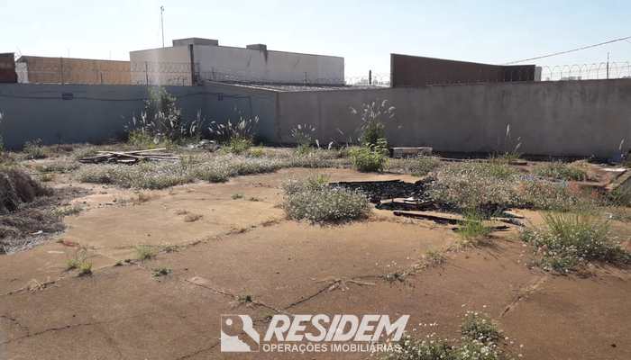 Terreno, código 99523654 em Bauru, bairro Vila Santista