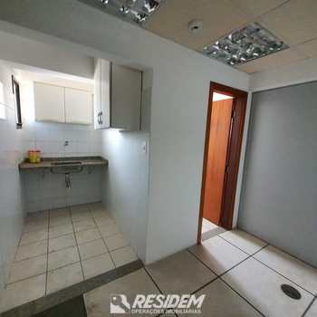 Sala Comercial em Bauru, bairro Centro