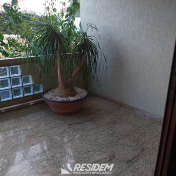 Casa em Bauru, bairro Vila Guedes de Azevedo
