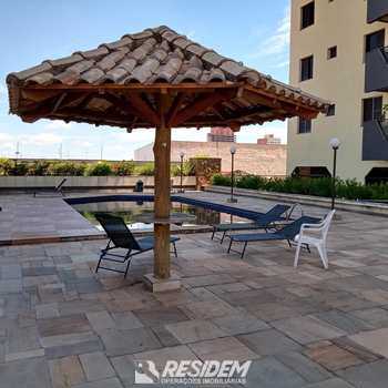 Apartamento em Bauru, bairro Centro
