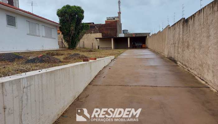 Casa, código 99524672 em Bauru, bairro Centro