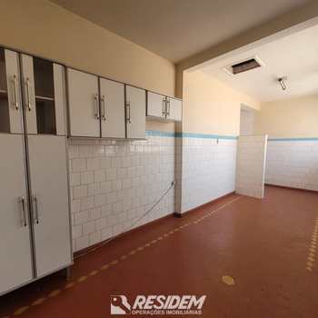 Casa em Bauru, bairro Centro