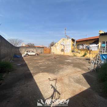 Terreno em Bauru, bairro Jd Marambá