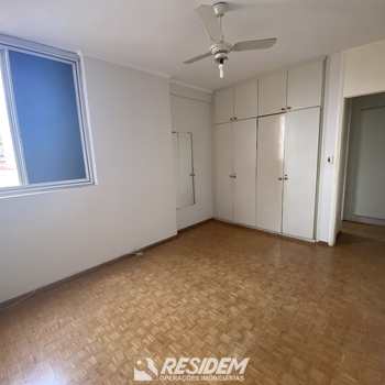 Apartamento em Bauru, bairro Centro