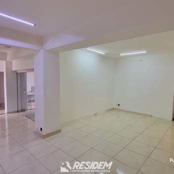 Casa em Bauru, bairro Centro